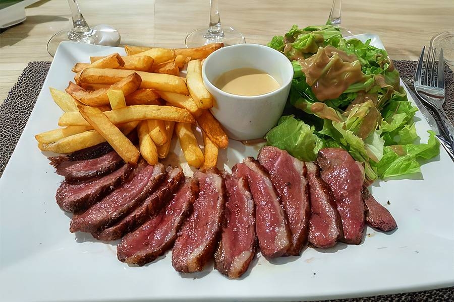 Chez Chris - Restaurant Crêperie - Restaurant Montréjeau - bon restaurant SAINT-GAUDENS